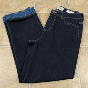 LOGO by Lori Goldstein sz 0 Jeans lace cuffed hems straight crop stretch 2847